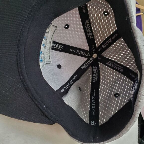 NCAA College World Series Baseball Cap. Mesh. 2011 Inaugural Season. Zephyr Size - Picture 8 of 8